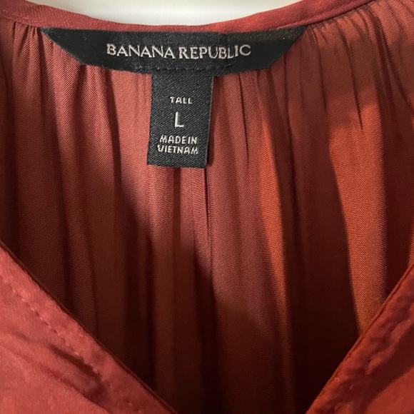 Banana Republic	Satin Balloon-Sleeve Top - Picture 4 of 5
